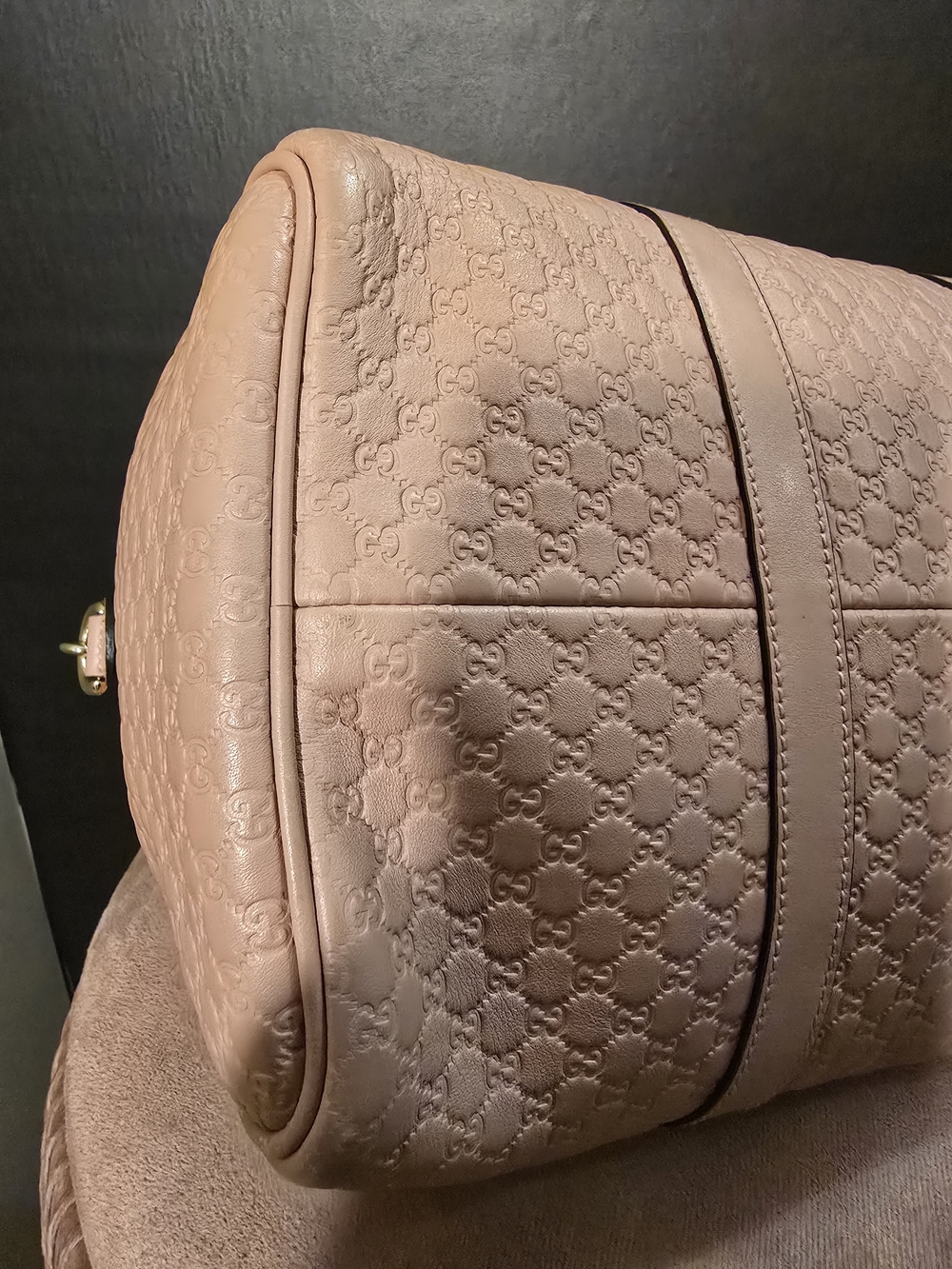 Gucci Guccissima Joy Blush Pink Embossed Leather Boston Bag - Picture 16 of 16